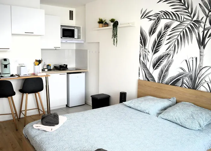 Le Levant - Avec Loggia - A 20M De La Plage